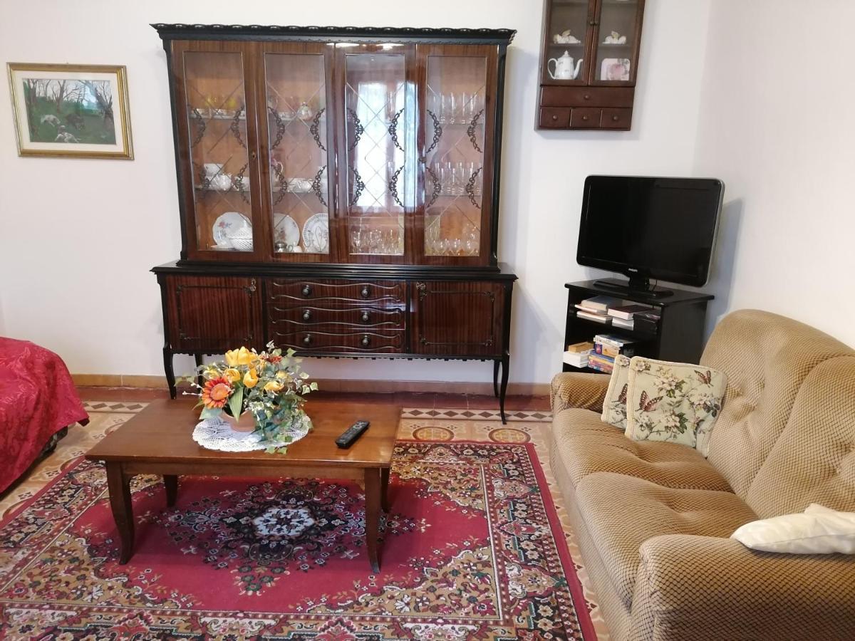 La Casa Dei Nonni Villa Chianni Luaran gambar