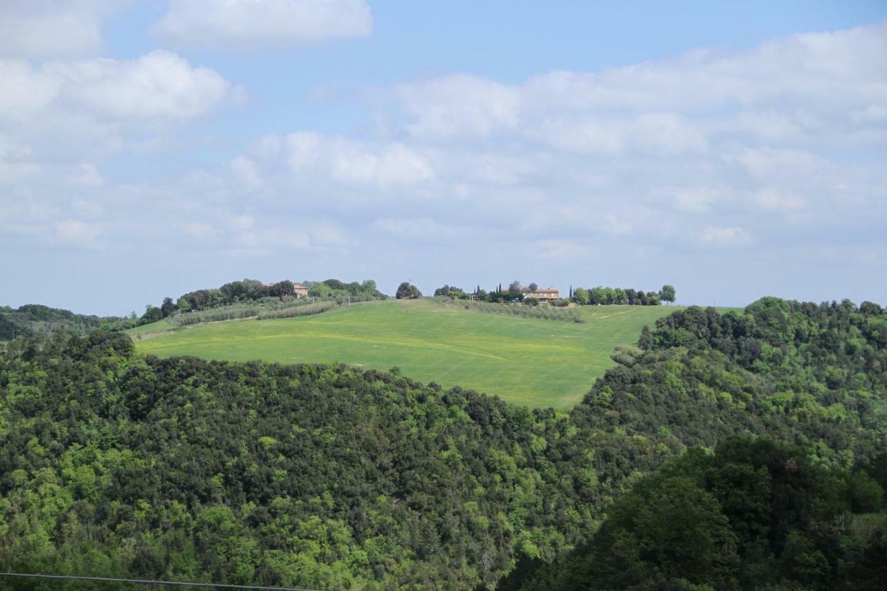 La Casa Dei Nonni Villa Chianni Luaran gambar