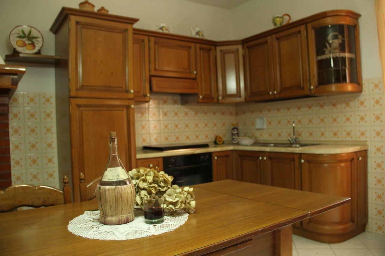 La Casa Dei Nonni Villa Chianni Luaran gambar